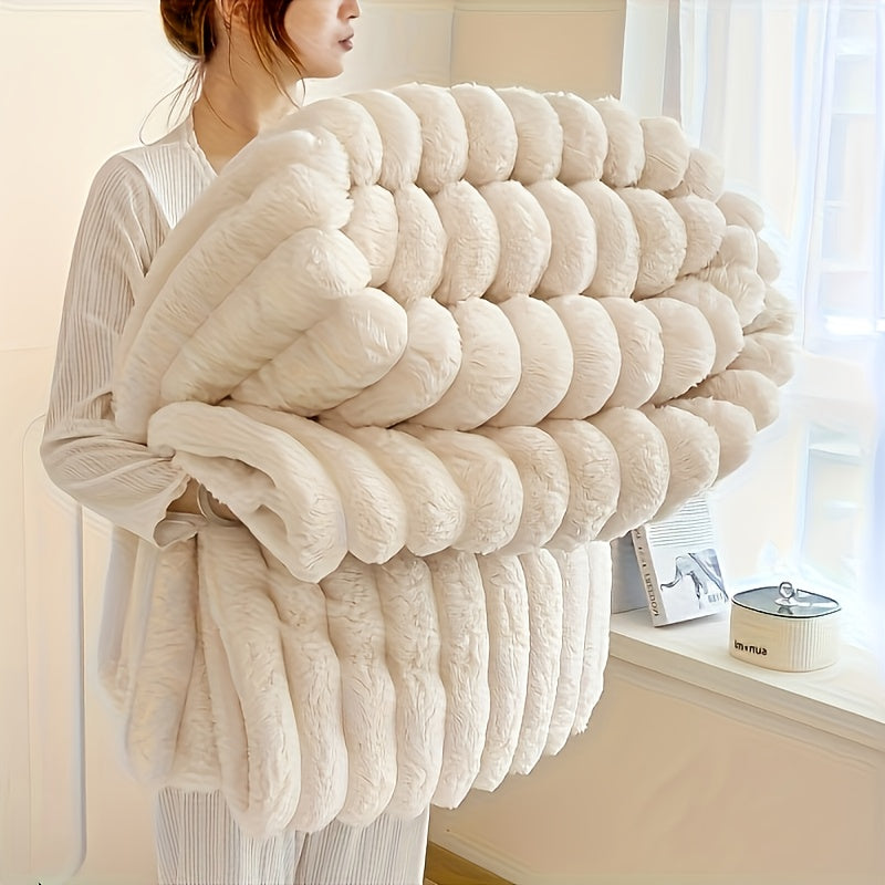 1pc Ultra-Soft 3-D Ribbed Rabbit Fur Flannel Blanket for Bed, Couch, Sofa, Nap Blanket Air Conditioning Blanket Office Outdoor Camping Blanket for All Seasons, Cozy Throw, High Quality Fleece, All Season Blanket, Gift Ideas for Friends&Family